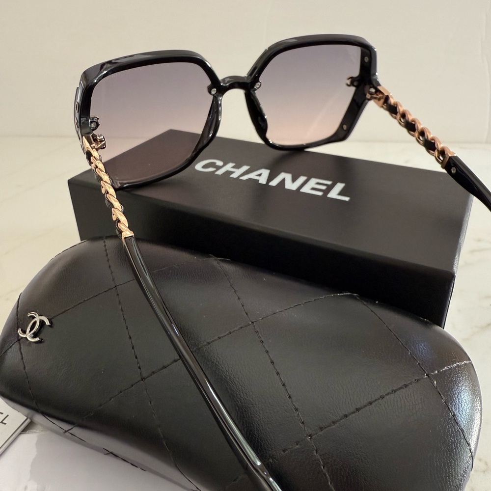CHANEL Black and Gold Sunglasses - Picture 5 of 9